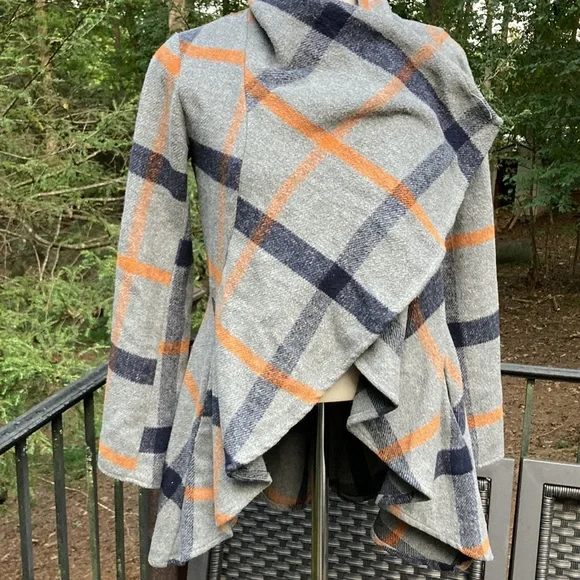 Favlux Fashion gray blue plaid cardigan with pockets. sz. S - Picture 2 of 7